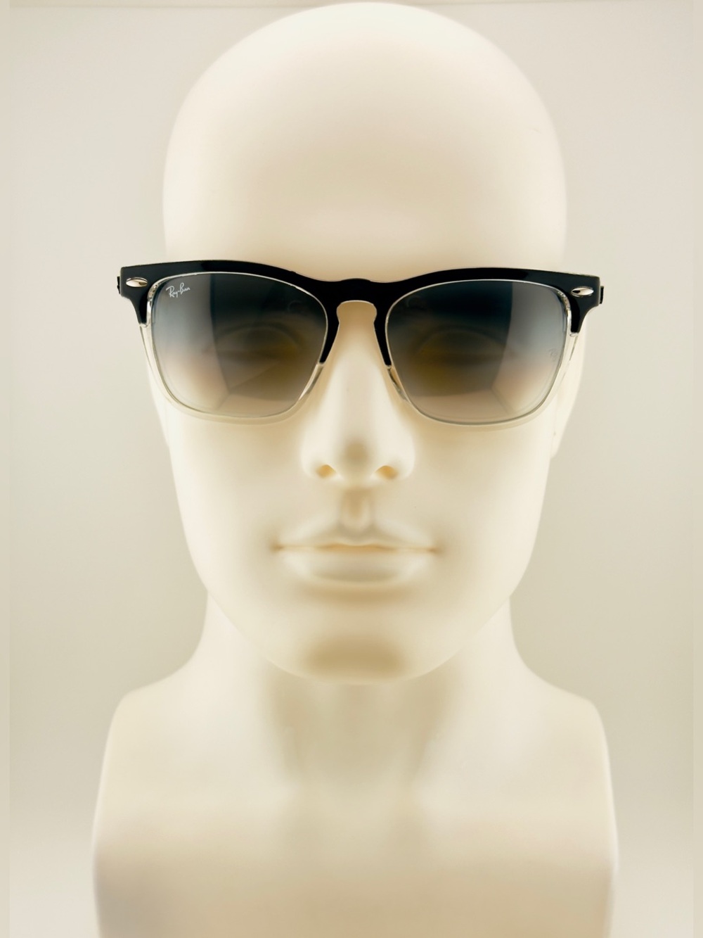 Ray-Ban Steve Sunglasses RB4487 Polished Black on transparent Frame Grey Lenses